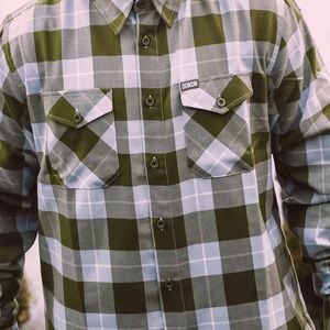 Youth Dixxon Flannel Company “Astoria” size Medium Blue/Green/Gray